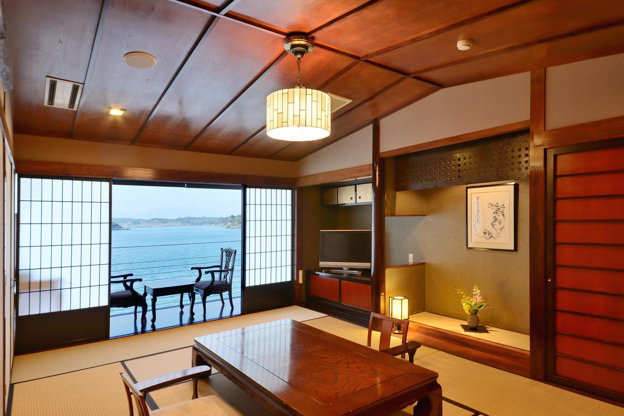 Kami Amakusa Uminoyasuragi Hotel Ryugu מראה חיצוני תמונה