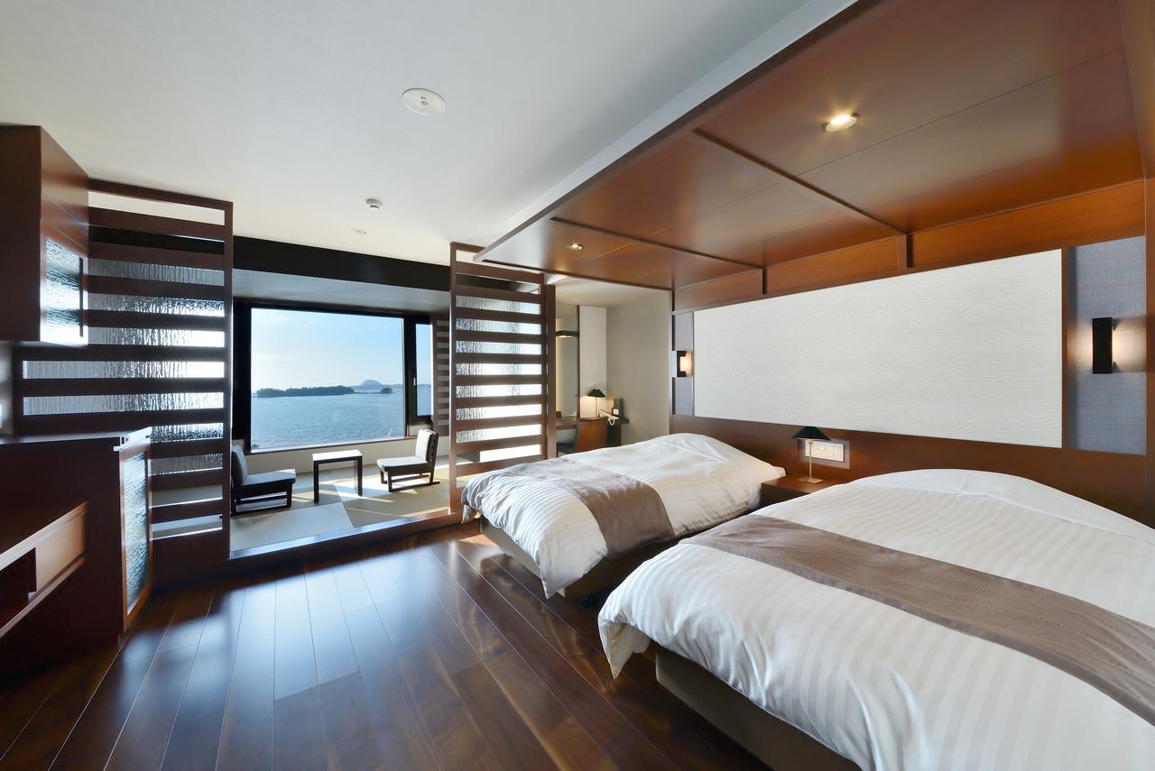 Kami Amakusa Uminoyasuragi Hotel Ryugu מראה חיצוני תמונה