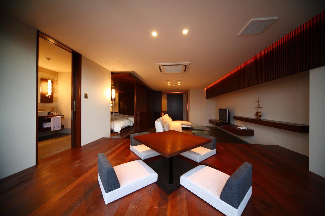Kami Amakusa Uminoyasuragi Hotel Ryugu מראה חיצוני תמונה